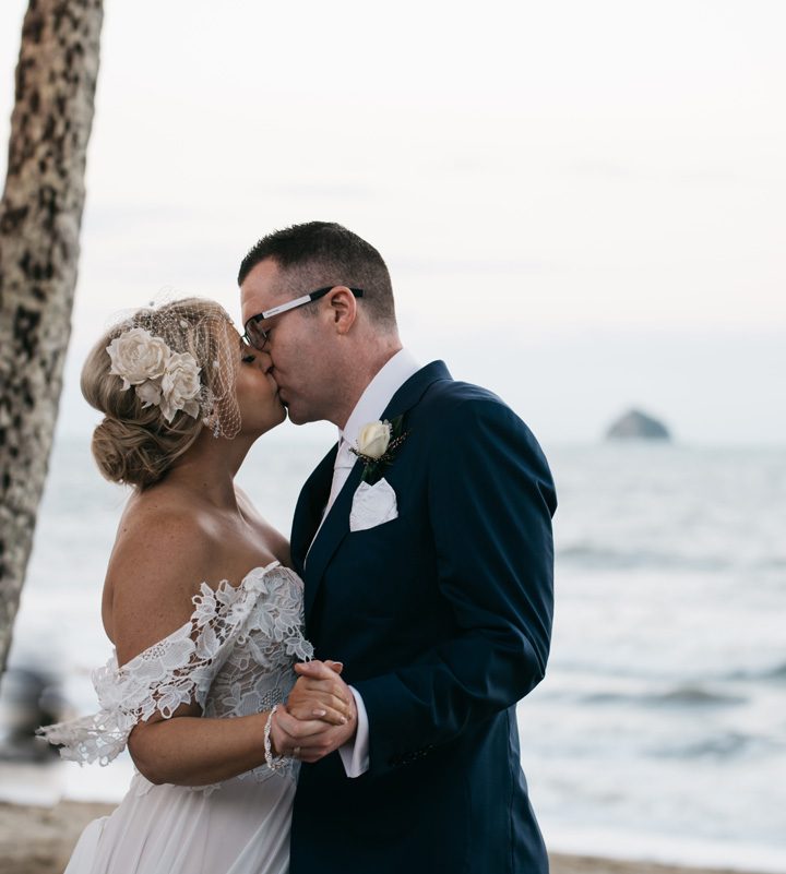 Off-Peak Wedding Photography in Palm Cove: a Hidden Gem
